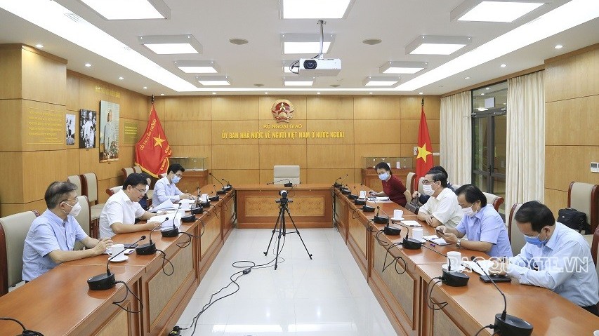 Hỗ trợ người Việt Nam ở nước ngoài đẩy mạnh đầu tư phát triển trong nước