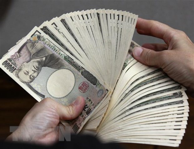 Nhật Bản cảnh giác trước sự mất giá của đồng yen