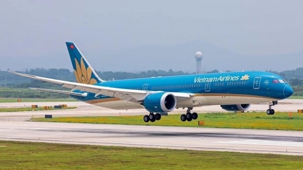 Vietnam Airlines launches online check-in at Dong Hoi airport