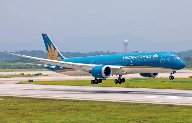 Vietnam Airlines launches online check-in at Dong Hoi airport