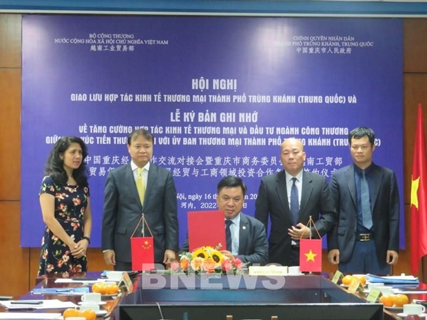 VIETRADE, Chinese city ink MoU to foster economic partnership