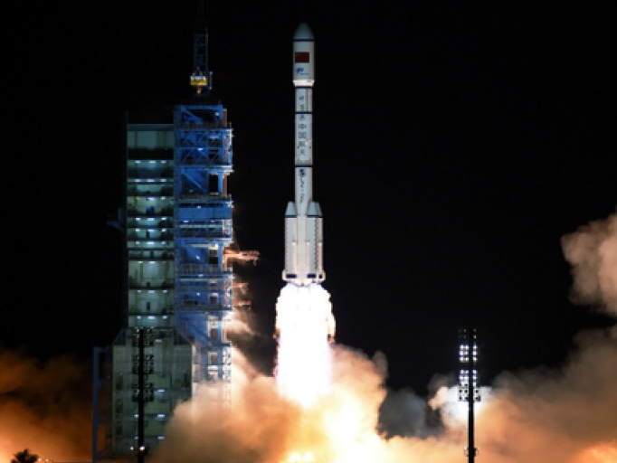 Trung Quốc sẽ đưa 20 thương gia đi du hành vũ trụ