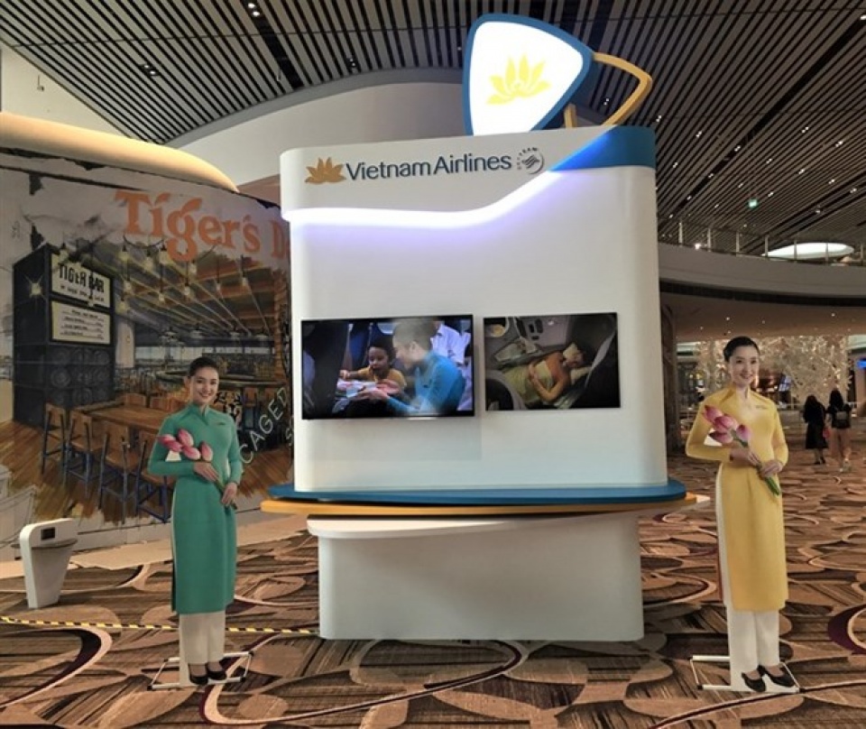 vietnam airlines to move operations to t4 at changi airport