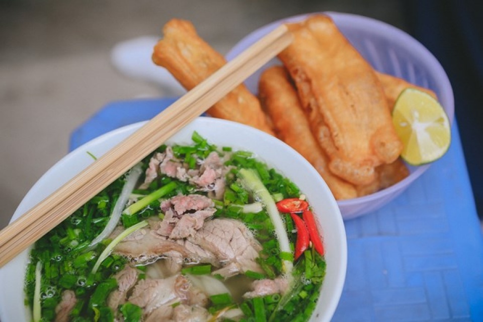 vietnams pho fresh spring roll among worlds best 30 dishes