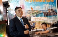 vietnamese students enjoy 600 samsung scholarships