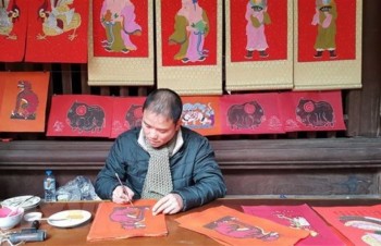 Folk painting genres displayed at Temple of Literature