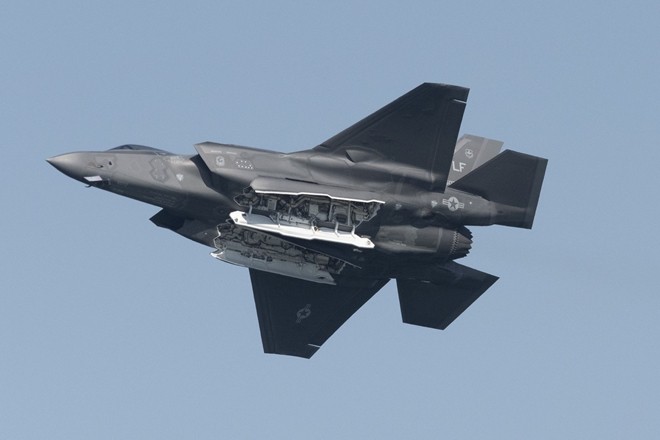 Máy bay chiến đấu F-35 của Mỹ sẽ mang bom hạt nhân