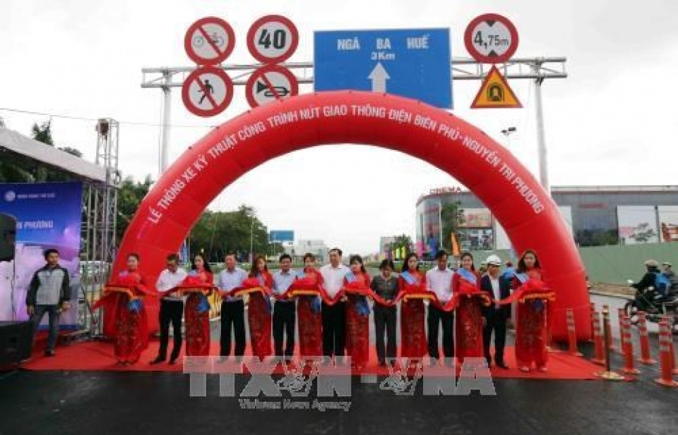 Da Nang opens traffic to tunnel ahead of APEC 2017