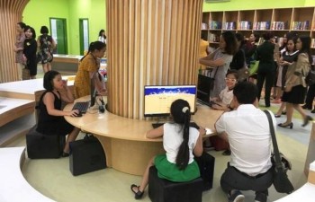 Int’l standard child library opens in Vietnam