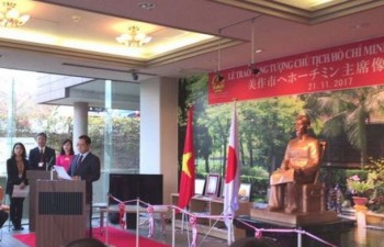 First statue of Ho Chi Minh in Japan presented to Mimasaka city