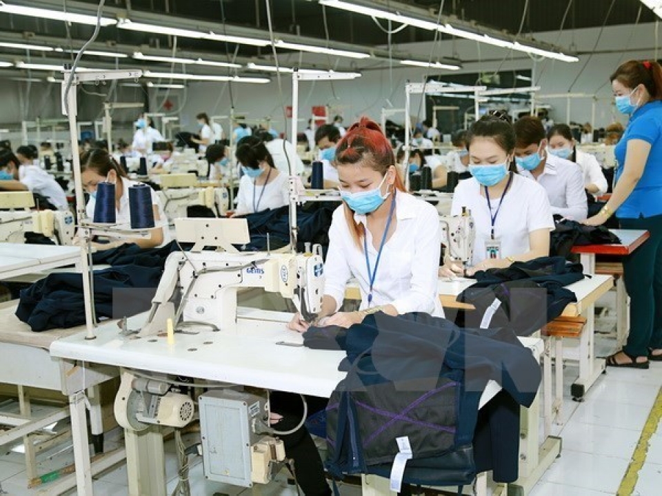 vietnam invests 3035 million usd abroad in 11 months