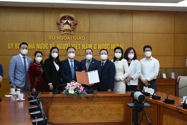 RoK organisation donates medical supplies, goods to Vietnam