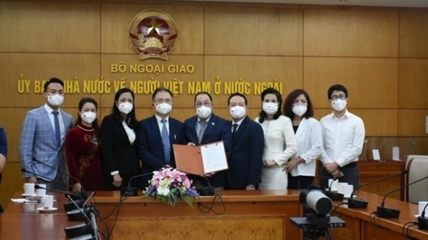 RoK organisation donates medical supplies, goods to Viet Nam