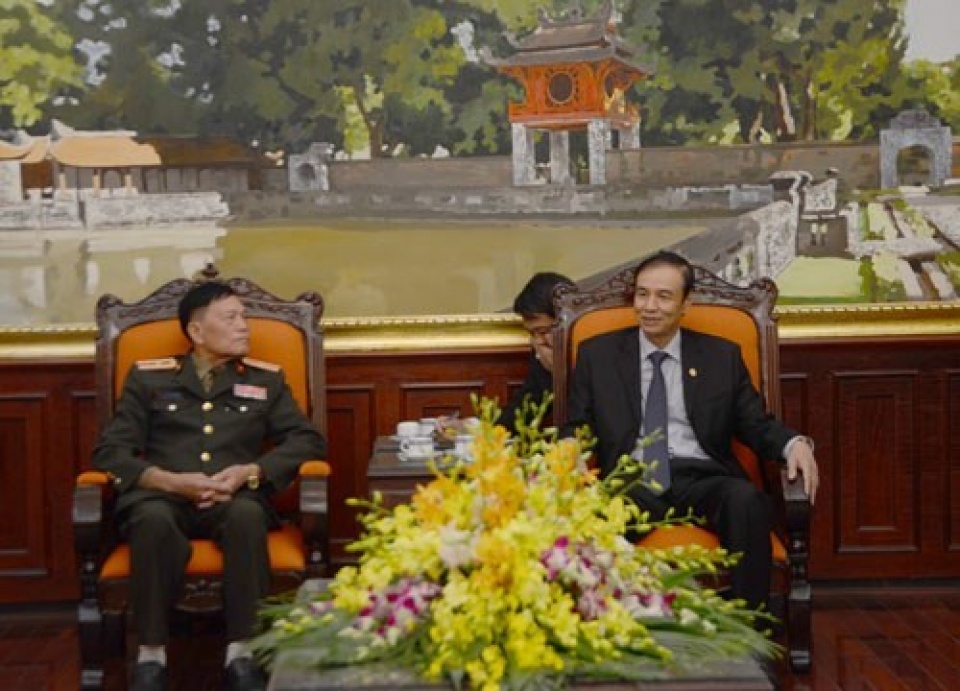 lao veterans welcomed in ha noi