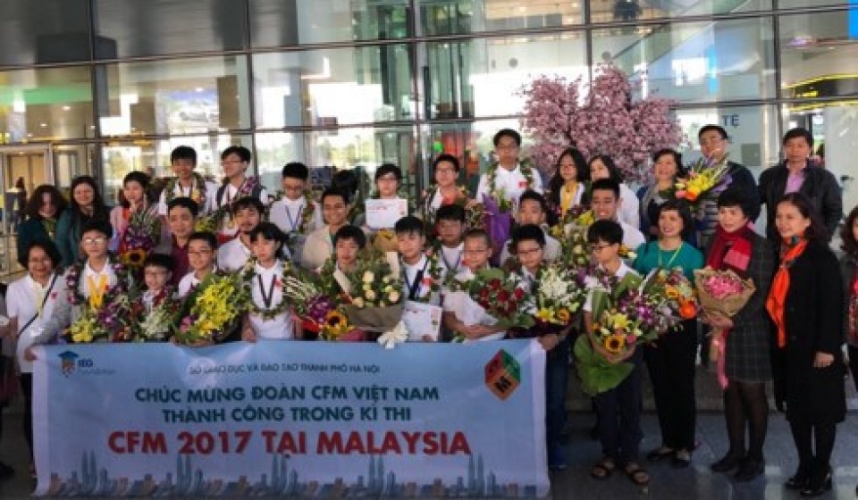 vietnam students bag medals at international competitions