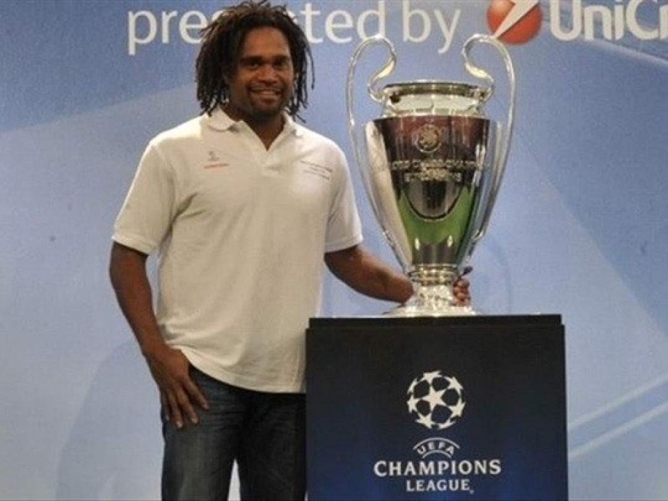 christian karembeu to arrive in vietnam