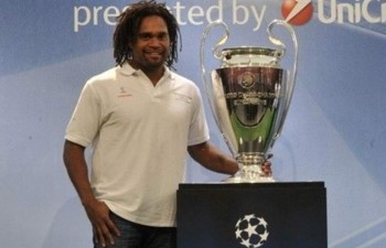 Christian Karembeu to arrive in Vietnam