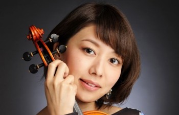 VNSO welcomes Year of the Dog at Opera House