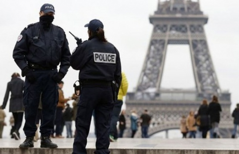 Pháp tăng cường lực lượng bảo đảm an ninh dịp Năm mới