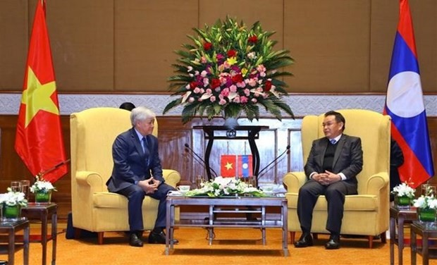 Vietnam Fatherland Front leader meets Chairman of Lao National Assembly