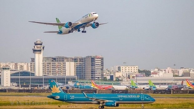 Two stages proposed for international commercial flight resumption