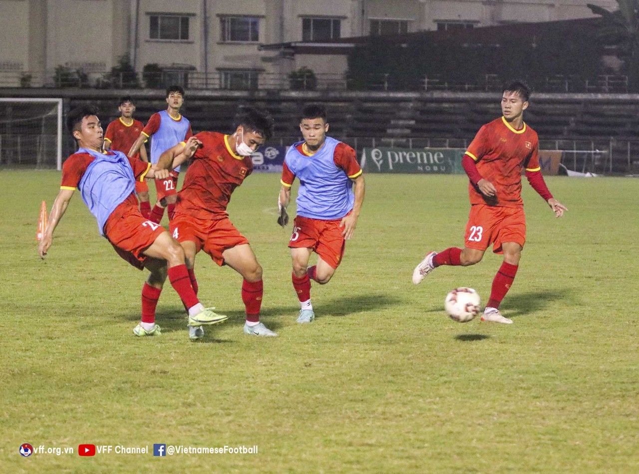 Tin vui trước trận U23 Việt Nam vs U23 Singapore, 32 thành viên của đoàn trong đó có 23 cầu thủ có kết quả xét nghiệm âm tính với Covid-19. (Nguồn VFF)