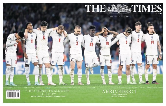 Tờ The Times hy vọng những chú sư tử trẻ của họ sẽ trở lại mạnh mẽ ở World Cup 2021