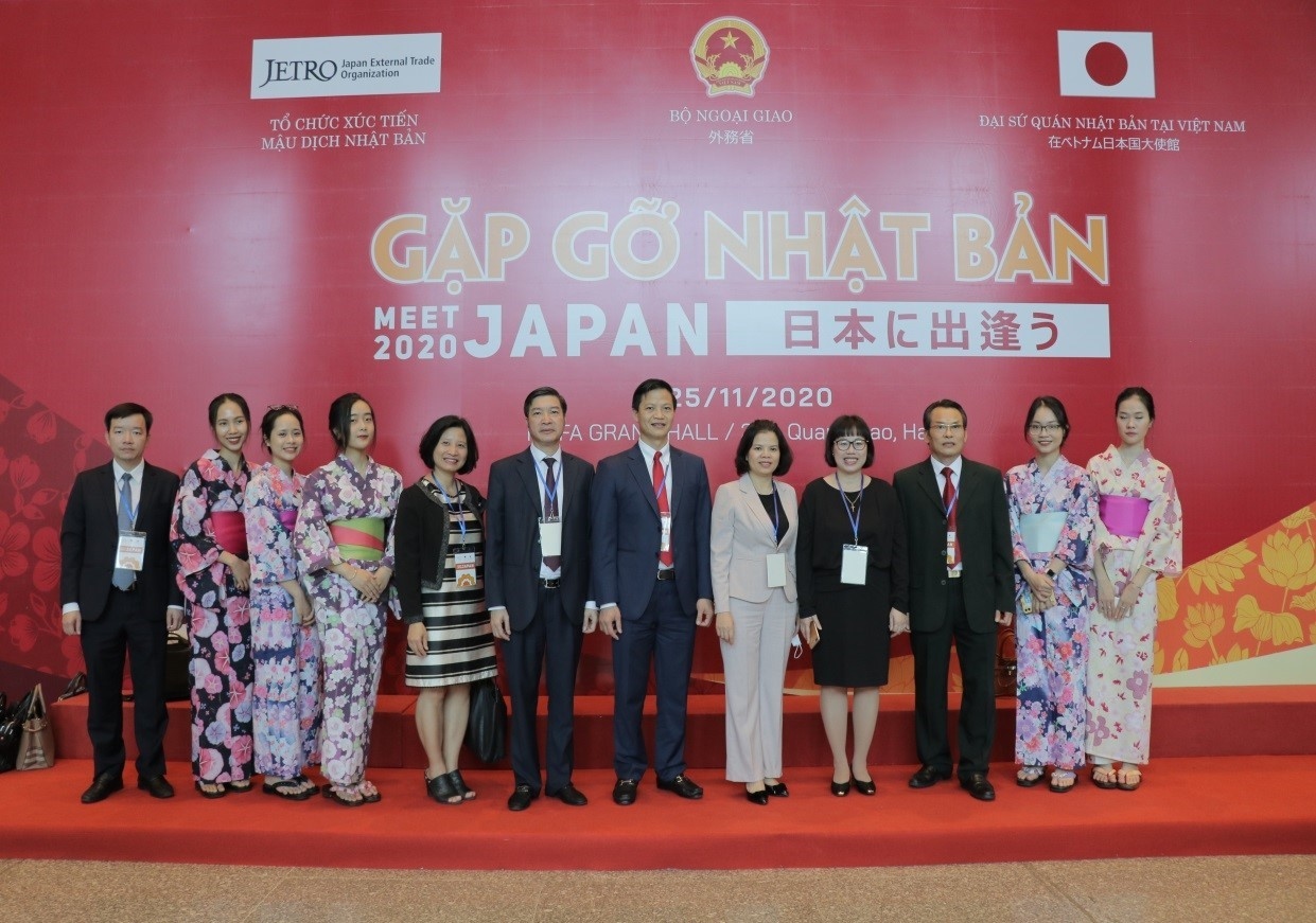 Lãnh đạo tỉnh tham dự Hội nghị Gặp gỡ Nhật Bản tháng 11/2020.