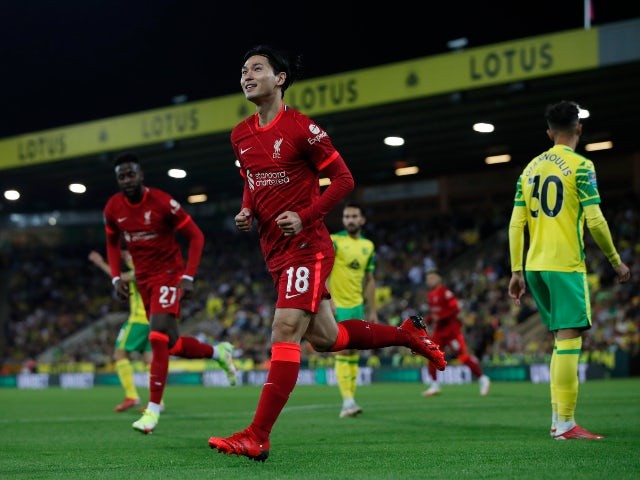 Tuyển thủ Nhật Bản Minamino tỏa sáng với cú đúp giúp Liverpool hạ gục Norwich ở vòng 3 Carabao Cup. (Nguồn: Reuters)