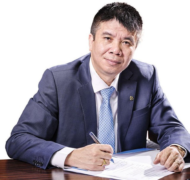 Ông Nhữ Đình Hòa, Tổng giám đốc Công ty cổ phần Chứng khoán Bảo Việt