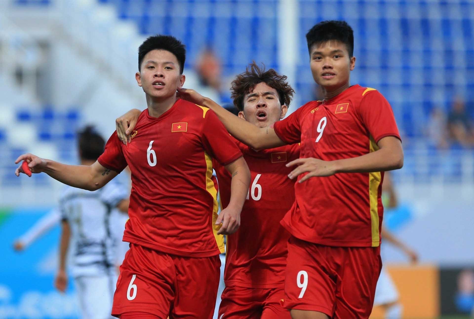 Vũ Tiến Long - ngôi sao sáng của U23 Việt Nam - vừa được CLB Hà Nội cho Công An Nhân Dân mượn.