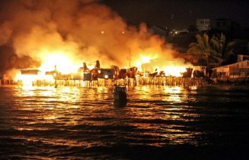 Hỗ trợ kịp thời các hộ dân bị thiệt hại do cháy ở Nha Trang