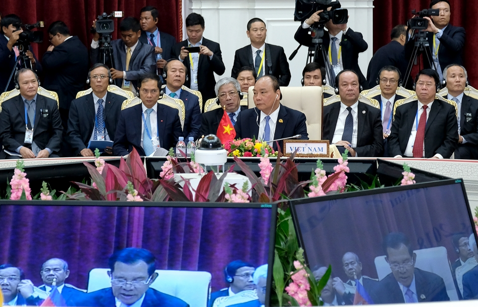 Thủ tướng kết thúc tham dự Hội nghị cấp cao Hợp tác Mekong - Lan Thương