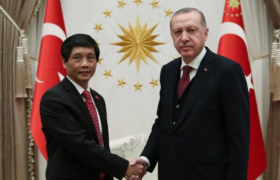 Đại sứ Trần Quang Tuyến trình Ủy nhiệm thư lên Tổng thống Thổ Nhĩ Kỳ