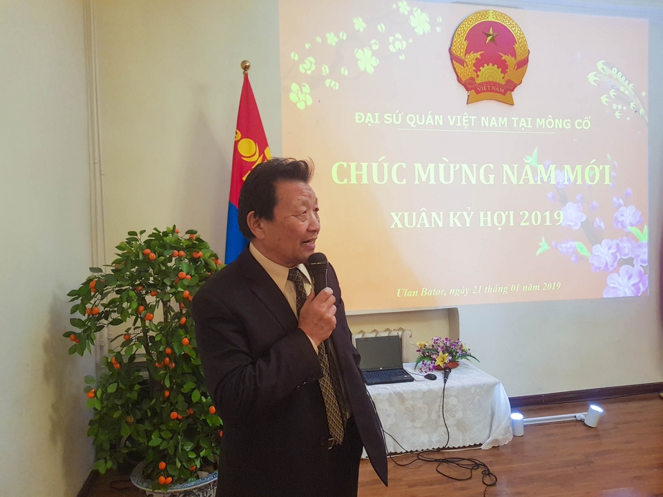 vui tet don xuan cua nguoi viet tai mong co