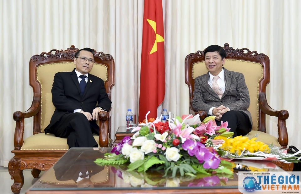 Thứ trưởng Nguyễn Quốc Cường tiếp lãnh đạo Hội người Việt Nam tại Czech
