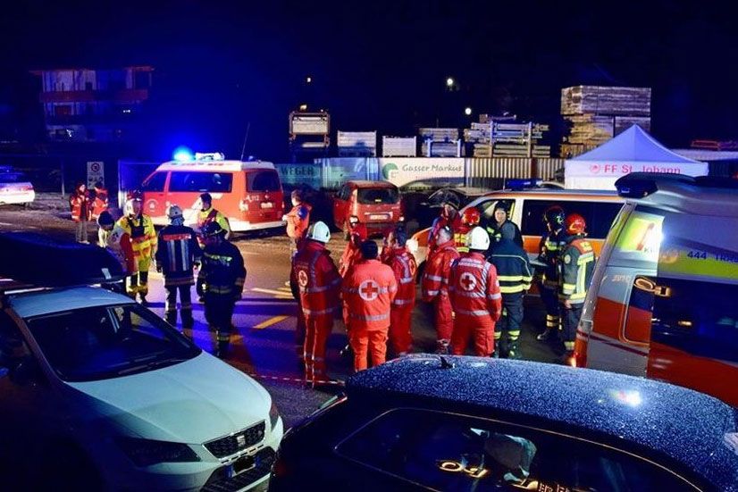 6 người chết trong vụ tai nạn giao thông thảm khốc ở South Tyrol, Italy