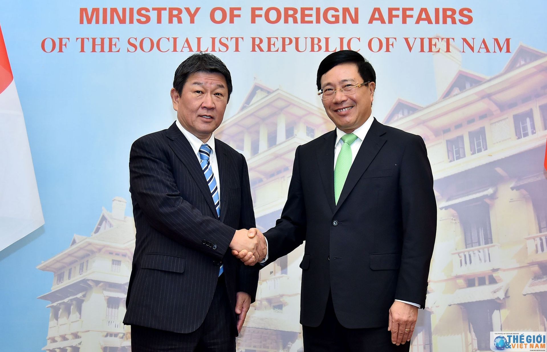 Phó Thủ tướng Phạm Bình Minh tiếp, hội đàm với Bộ trưởng Ngoại giao Nhật Bản