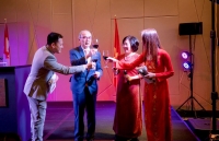 Tổng Lãnh sự quán Việt Nam tại Vancouver, Canada mở Tiệc mừng Xuân 2020 cho bà con kiều bào