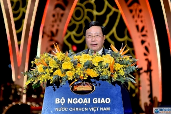 Phó Thủ tướng Phạm Bình Minh phát biểu khai mạc chương trình Giao lưu nghệ thuật Xuân Quê hương 2020