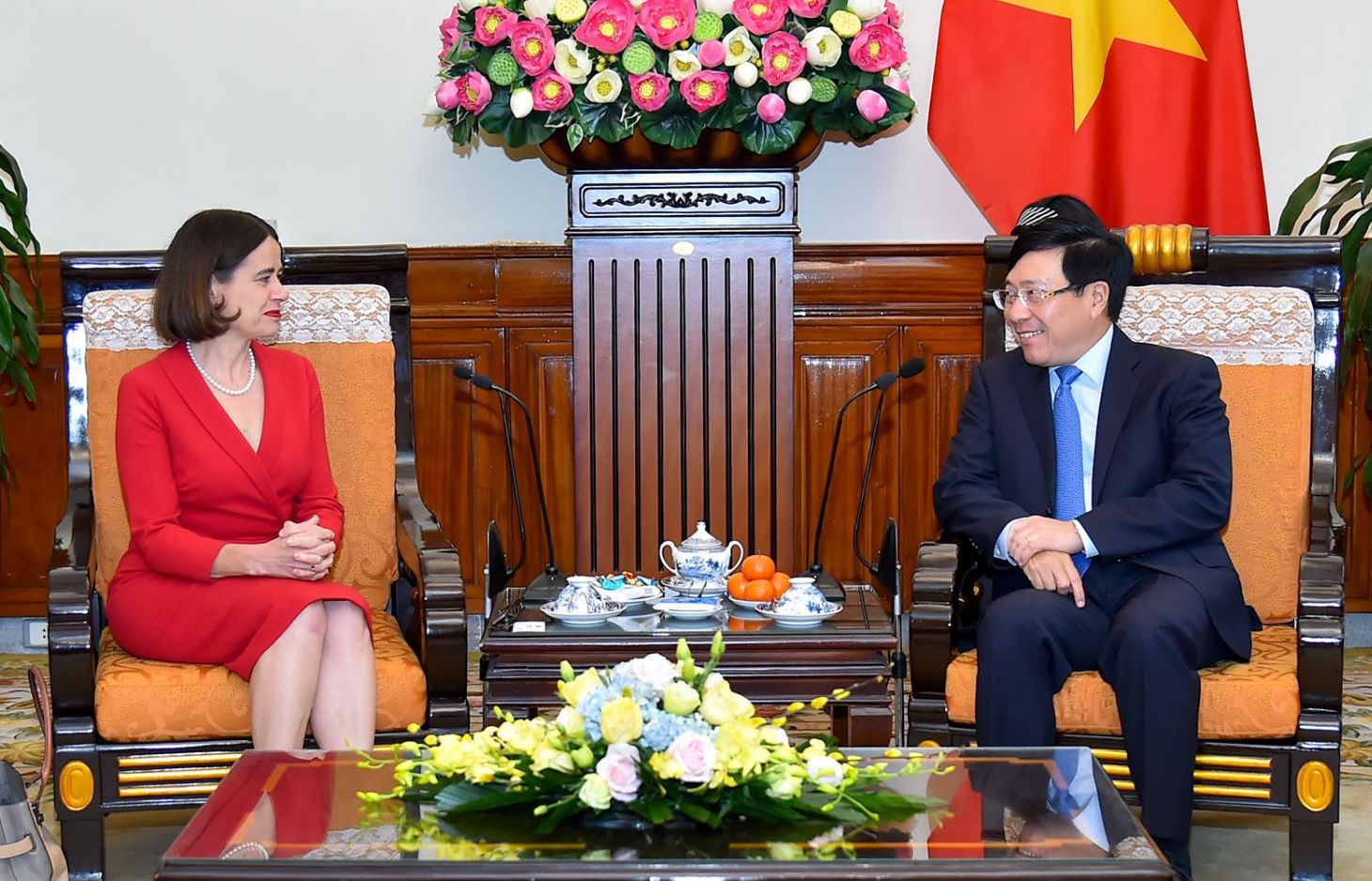 Phó Thủ tướng Phạm Bình Minh tiếp Đại sứ Australia Robyn Mudie
