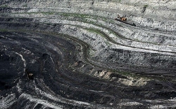 Trung Quốc kiểm soát xuất khẩu đất hiếm: Tổng thống Trump tỏ ra tự tin, châu Âu lo ngại