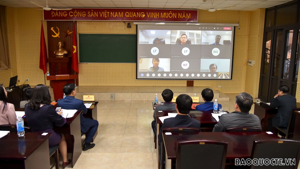 Khai giảng trực tuyến Lớp bồi dưỡng lãnh đạo, quản lý cấp Vụ dành cho các cơ quan đại diện Việt Nam tại nước ngoài