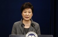 han quoc cuu tong thong park geun hye xin loi nguoi dan