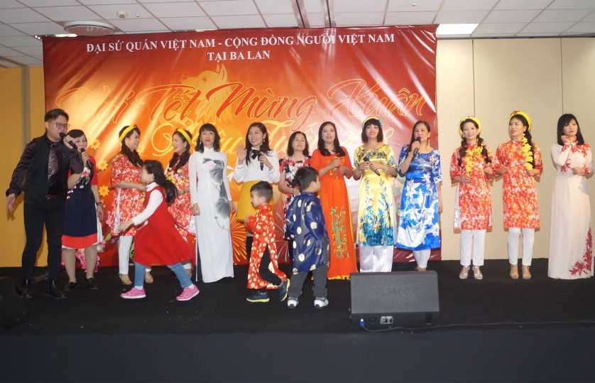 Đại sứ quán Việt Nam tại Ba Lan tổ chức đón Tết mừng Xuân Mậu Tuất