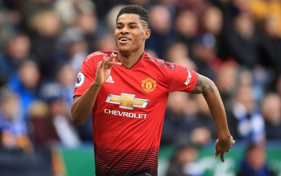 mu sap troi marcus rashford bang hop dong khung