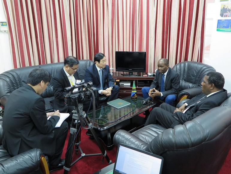 Tăng cường hợp tác công nghệ thông tin Việt Nam - Tanzania