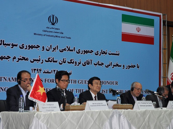 Tìm biện thúc đẩy hợp tác kinh tế Việt Nam - Iran