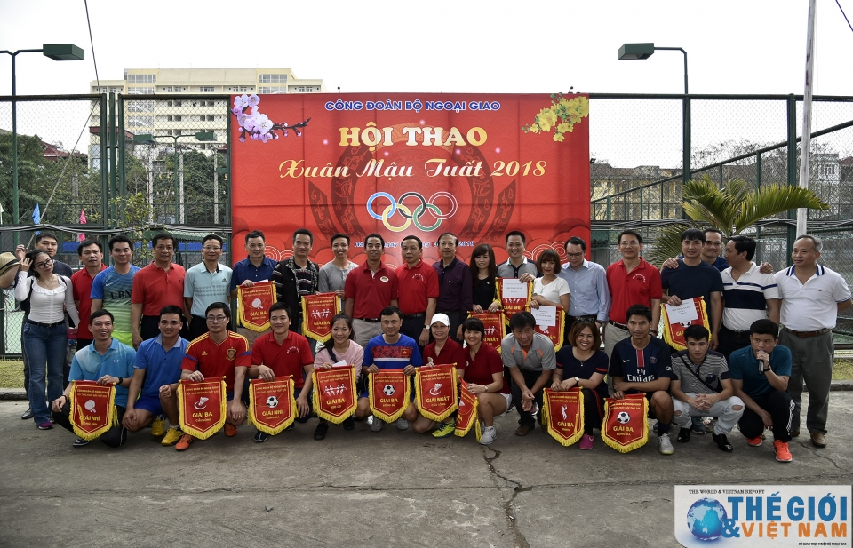 Tưng bừng Hội thao Xuân năm 2018