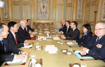 Vietnamese Party chief holds talks with French President
